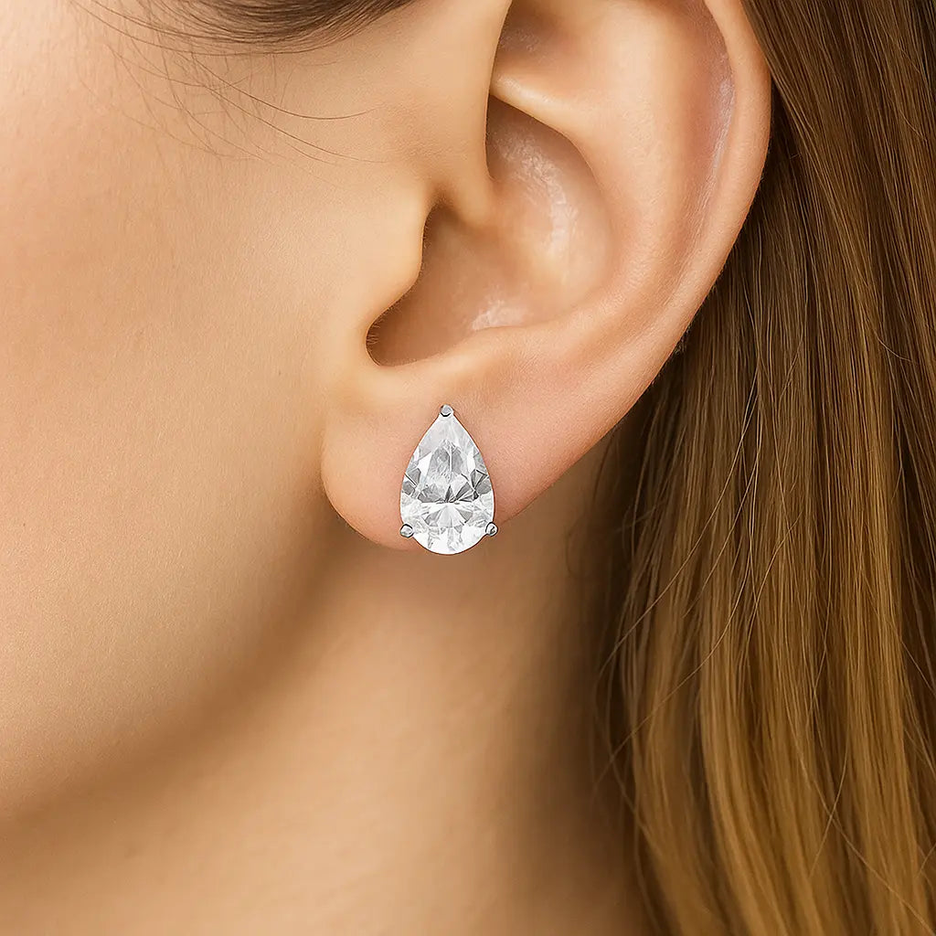 Aureluxe Pear Solitaires Aurebravur