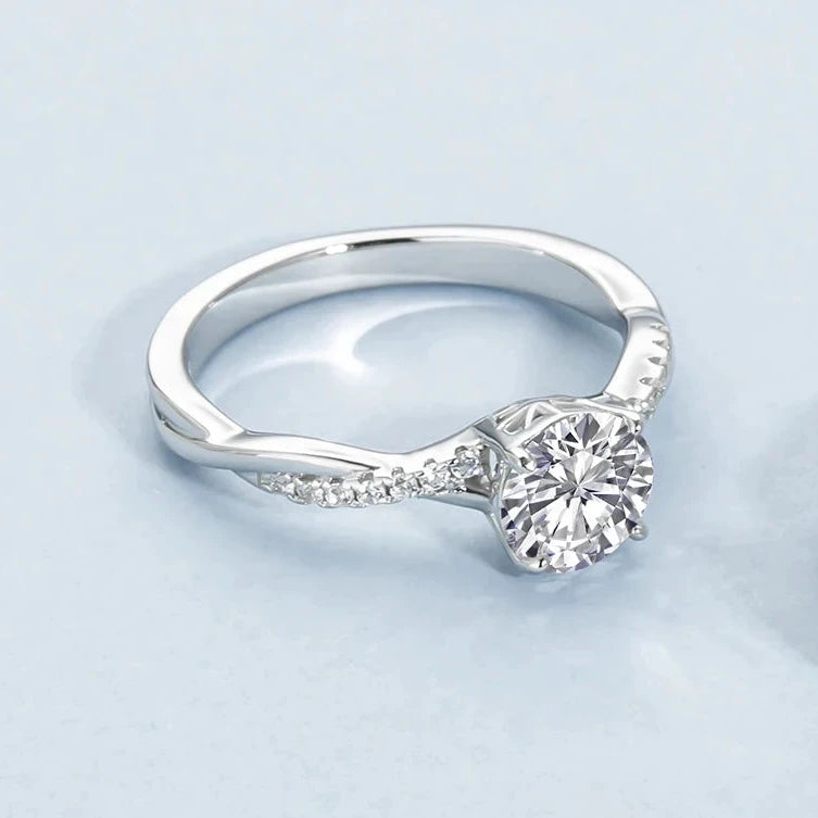 The Aria Infinity Solitaire | 2.00ct Moissanite