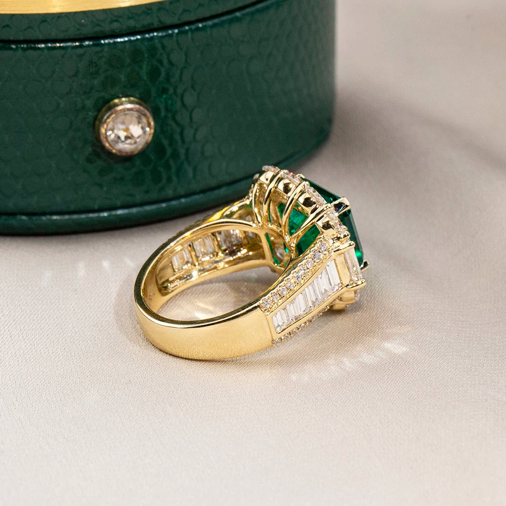 The Asscher Heritage Sovereign Emerald