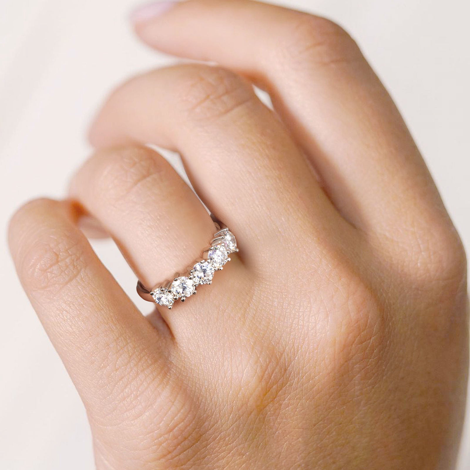 The Verona 5-Stone Moissanite Band