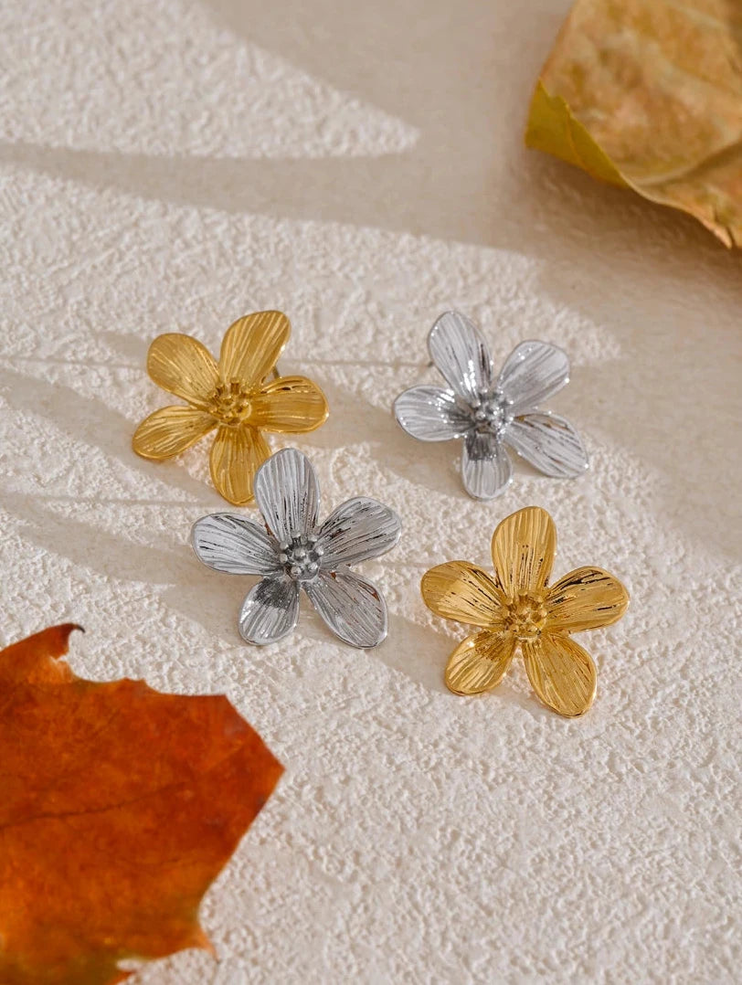 The Bloom Studs | 18k Gold PVD Stainless Steel