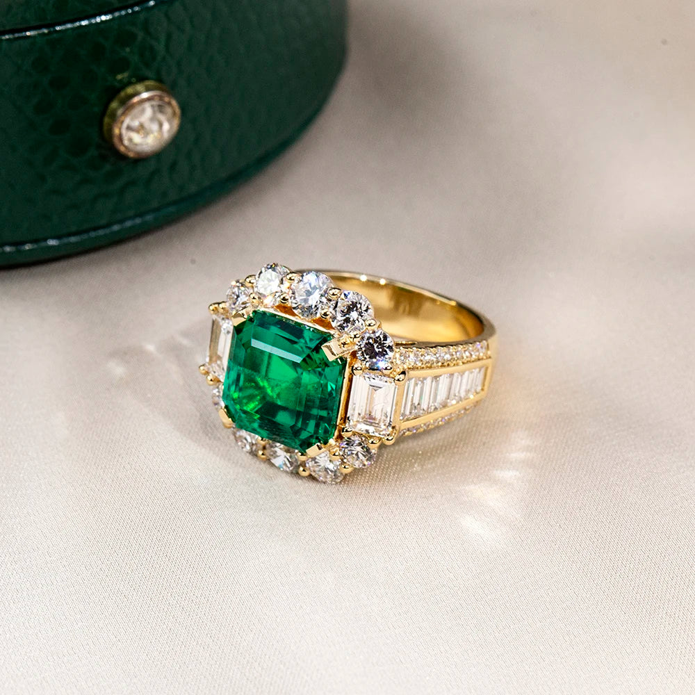 The Asscher Heritage Sovereign Emerald