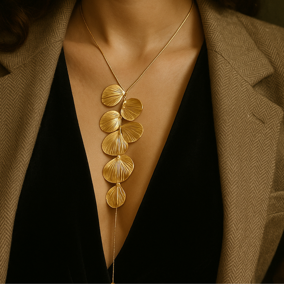 Ethereal Petal Necklace – Gold