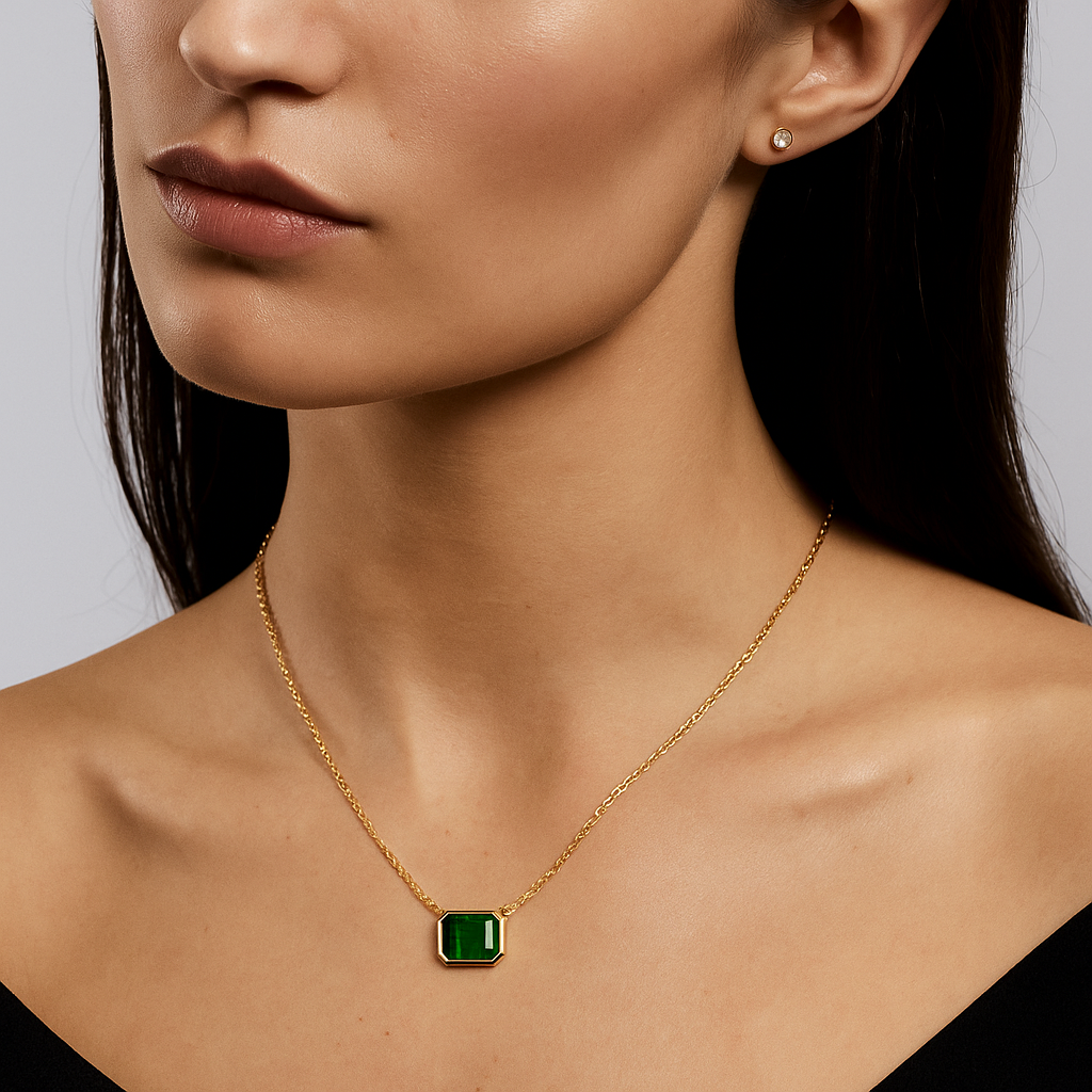 Regal Emerald Necklace