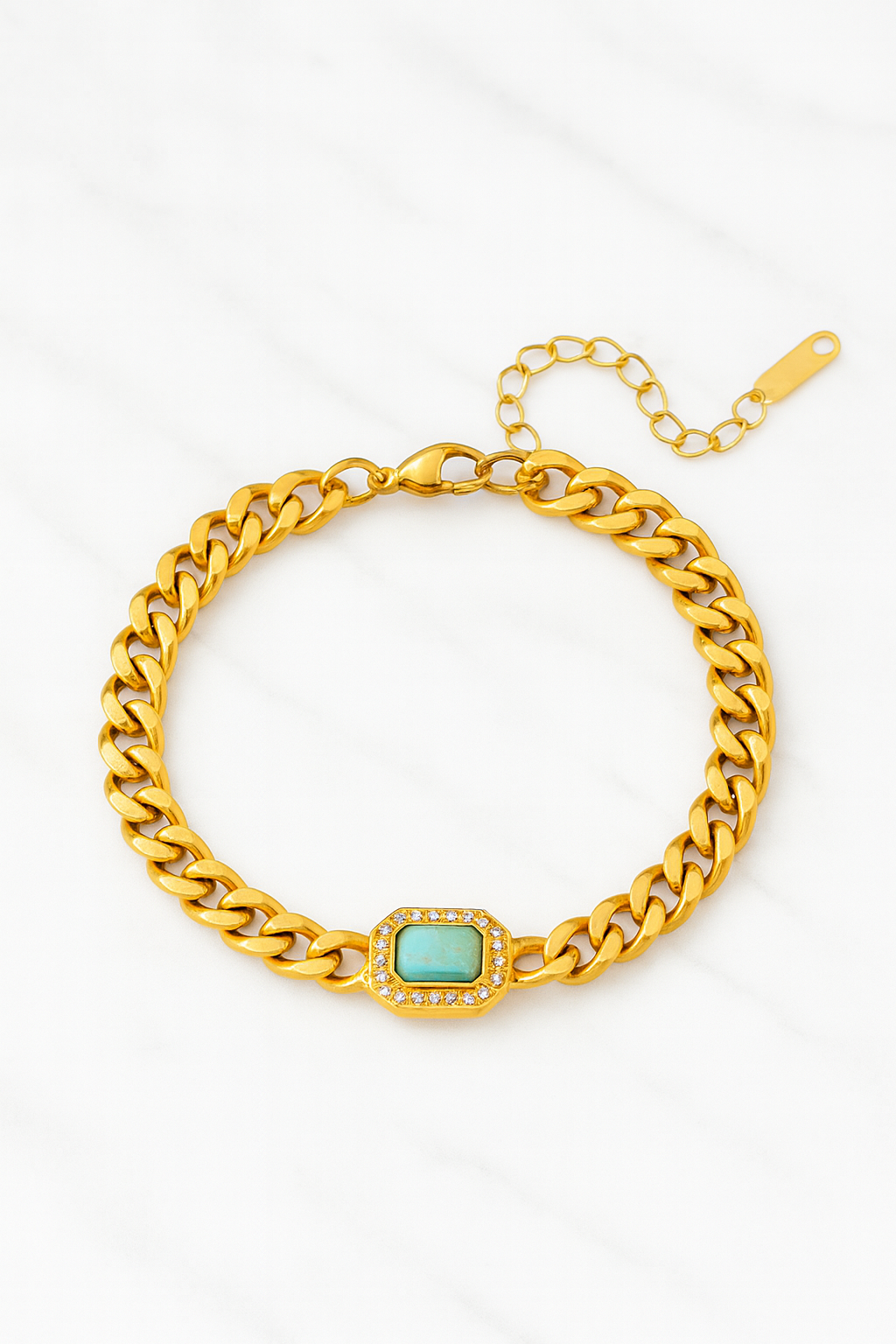 Brazalete Esencia de Bravura – Cadena Dorada con Turquesa Central