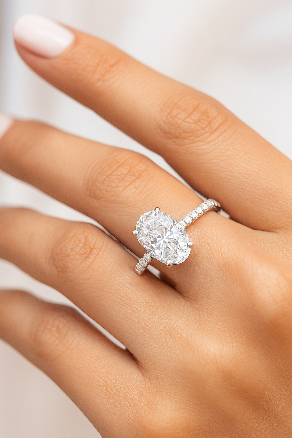 Eterna Oval – Sortija en Plata 925 con Moissanite Lab Diamond 2.0CT